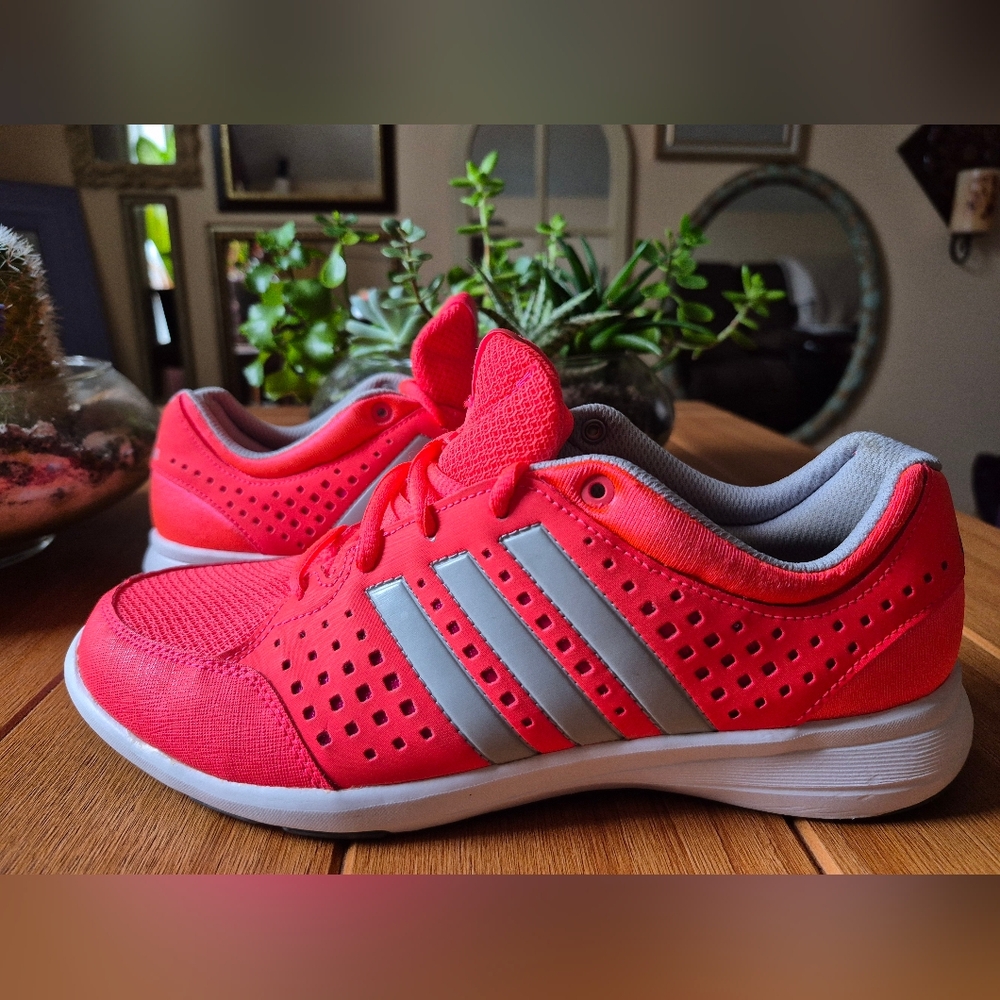 Adidas Arianna lll Running Shoes - Womens‎ Size 9